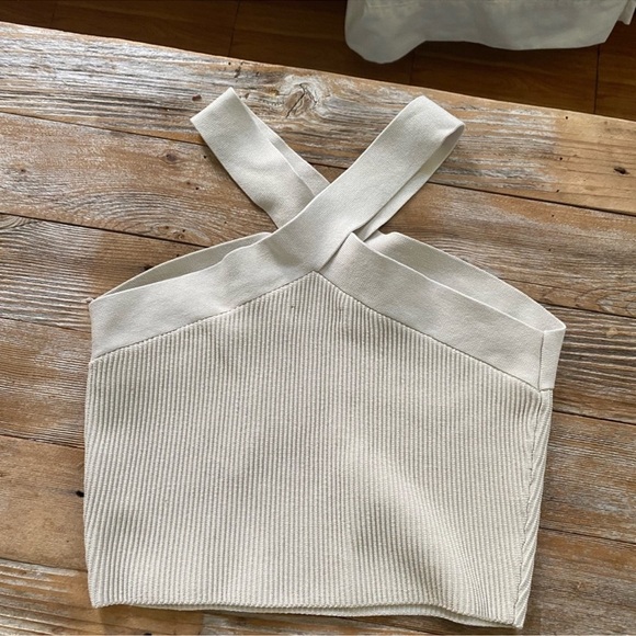 Aritzia Babaton Sculpt Knit Criss Cross Cropped Tank Matte Pearl Women's Large - Picture 4 of 12